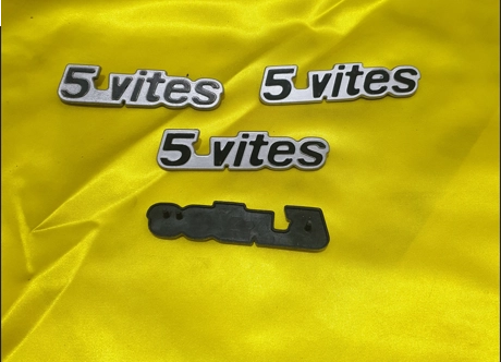 TOFAŞ 5 VİTES BAGAJ YAZISI YERLİ ESKİ ÜRETİM